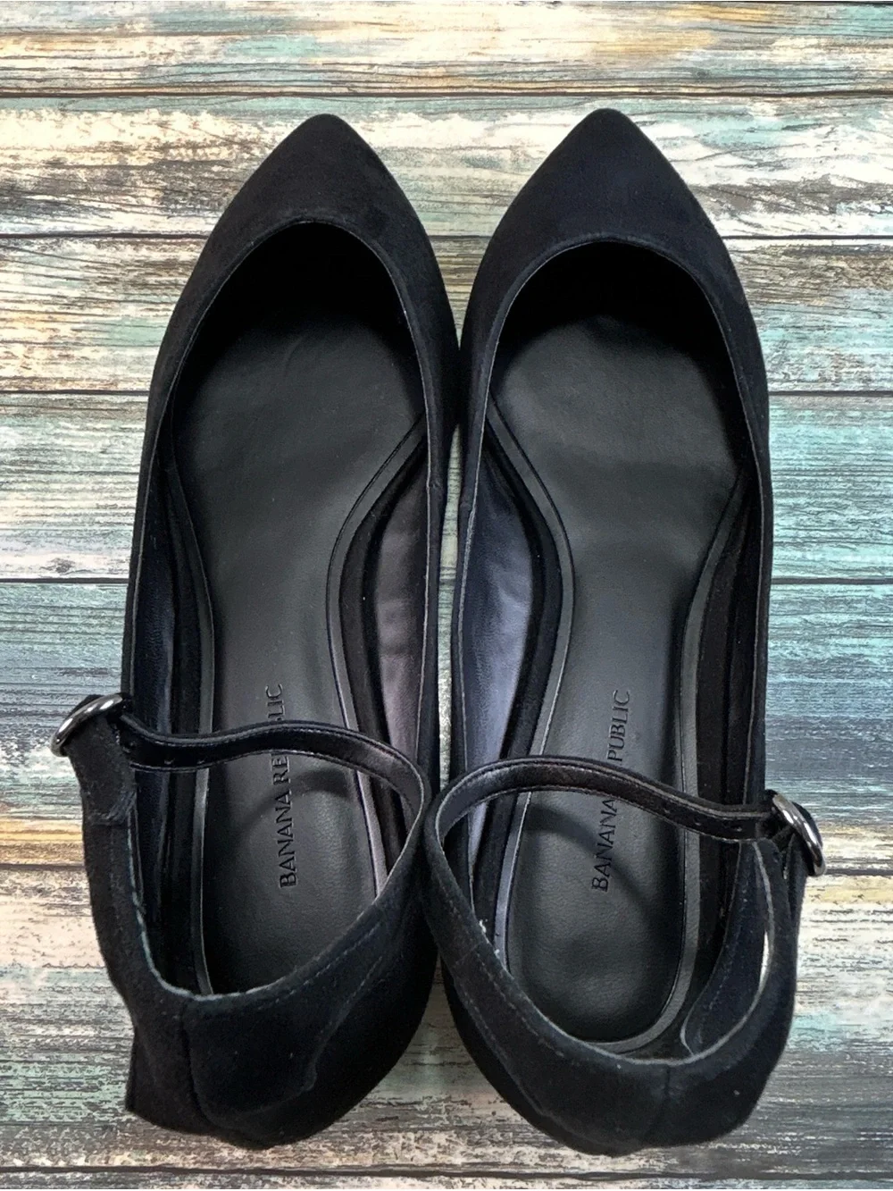 BANANA REPUBLIC Ankle Strap Pointed Toe Minimalist Flats Size 9 Black Suede Shoe